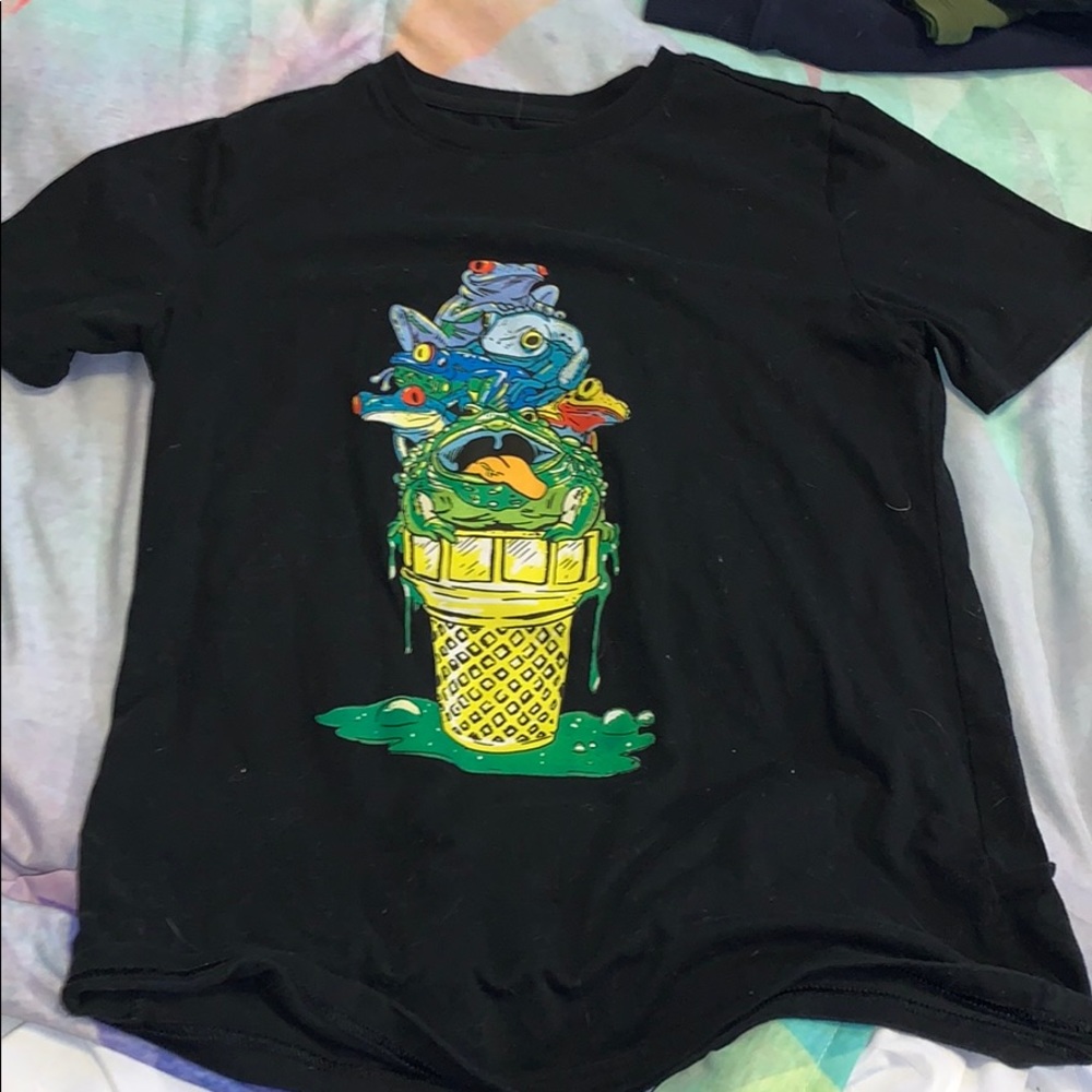 Cat & Jack T-shirt